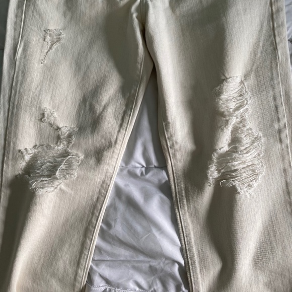 LF Distressed White Boyfriend Jeans Sz 29 - Picture 6 of 7